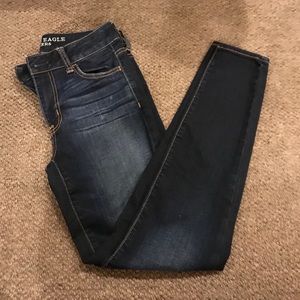 American eagle dark wash skinny jeans